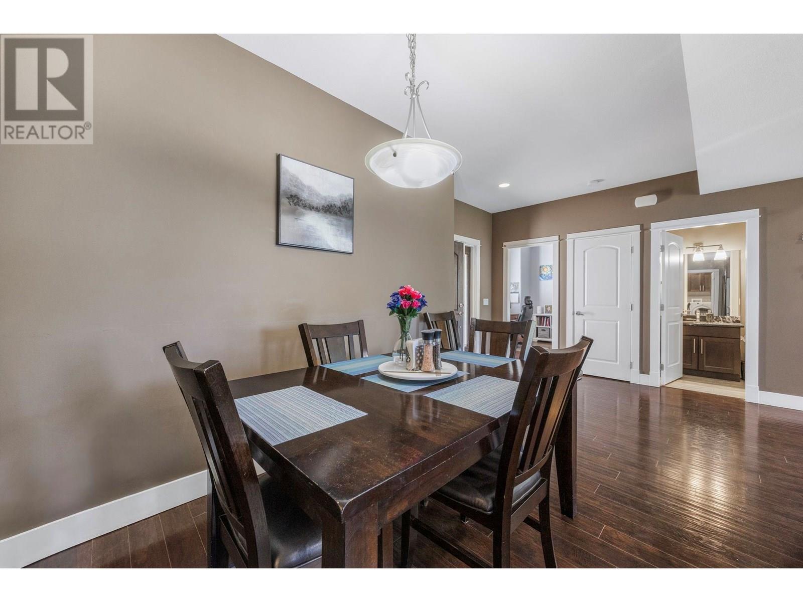 KELOWNA, British Columbia, V1X 7V3, CA, 4 Bedrooms Bedrooms, ,2 BathroomsBathrooms,Residential,For Sale,1948769