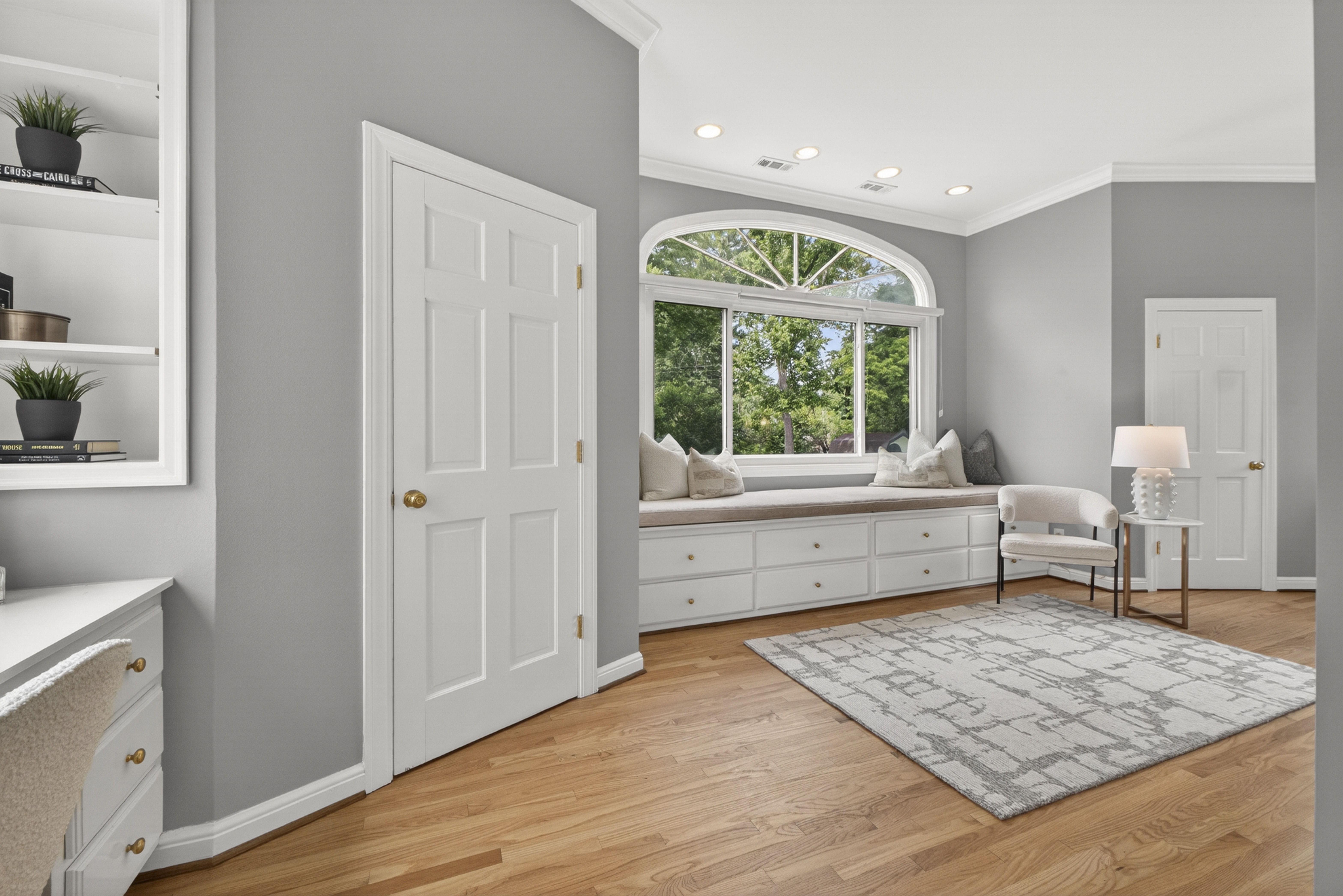  Timeless Mediterranean Revival Blends European Elegance & Hollywood Glamour - 物件實景