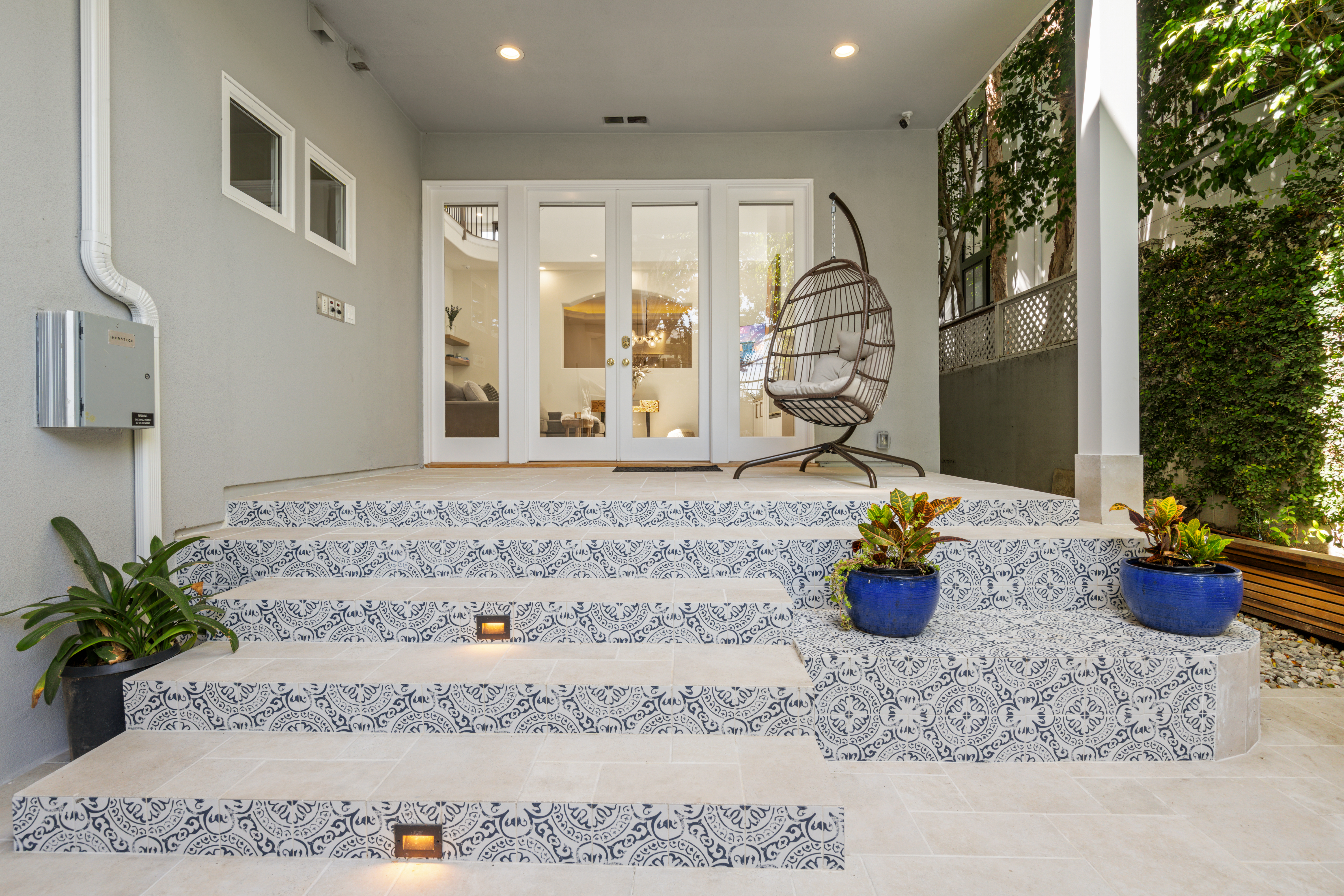  2300 John Street, Manhattan Beach, CA 90266 - 物件實景