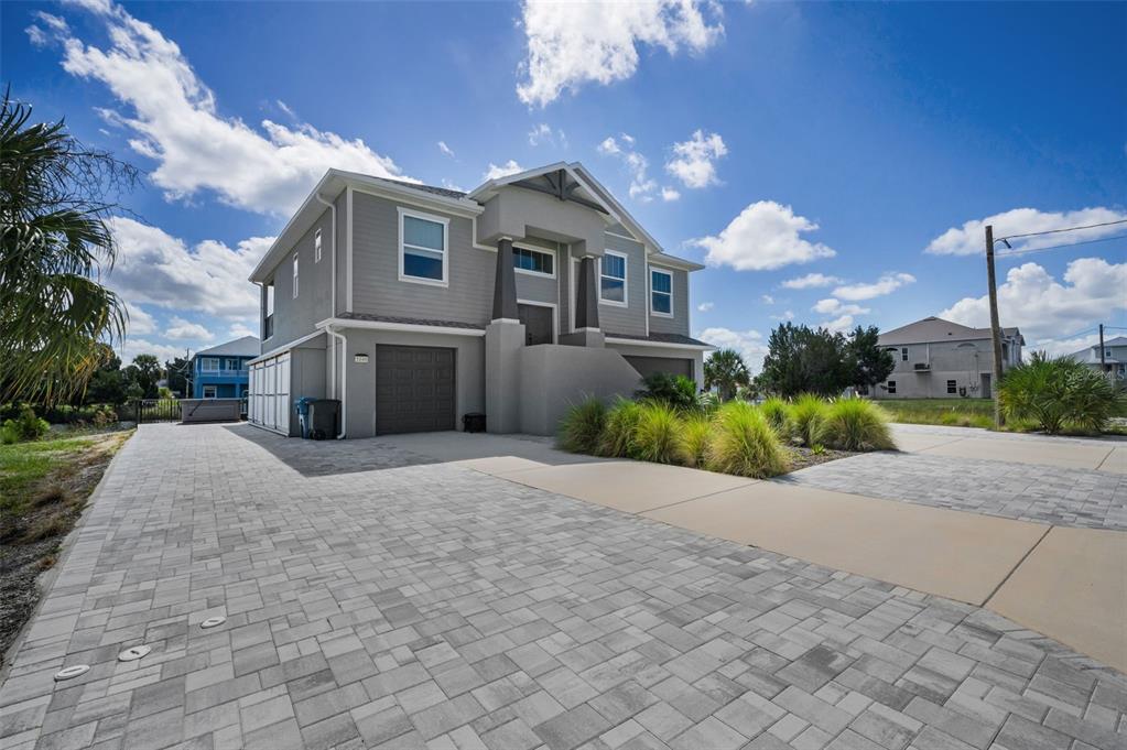 Hernando Beach, Florida, 34607, United States, 3 Bedrooms Bedrooms, ,3 BathroomsBathrooms,Residential,For Sale,1918210
