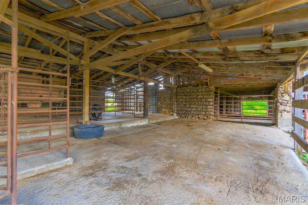 Lebanon, Missouri, 65536, United States, 3 Bedrooms Bedrooms, ,2 BathroomsBathrooms,Residential,For Sale,1982257