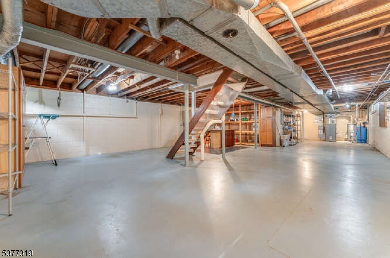 Bethlehem Twp., New Jersey, 08826, United States, 4 Bedrooms Bedrooms, ,3 BathroomsBathrooms,Residential,For Sale,1912000