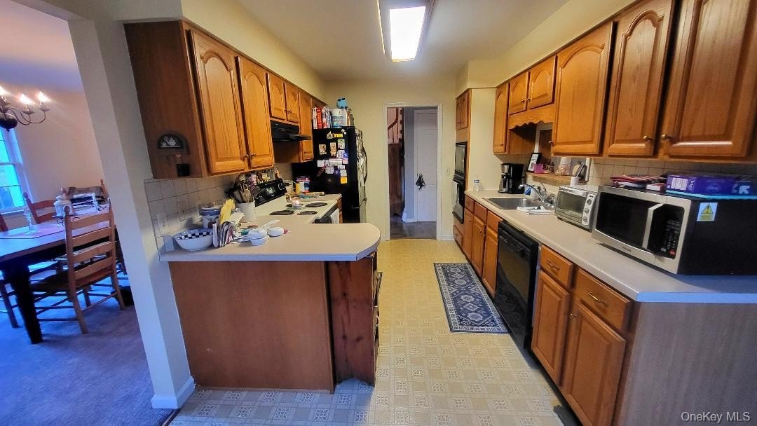 Poughkeepsie, New York, 12603, United States, 5 Bedrooms Bedrooms, ,3 BathroomsBathrooms,Residential,For Sale,1996427