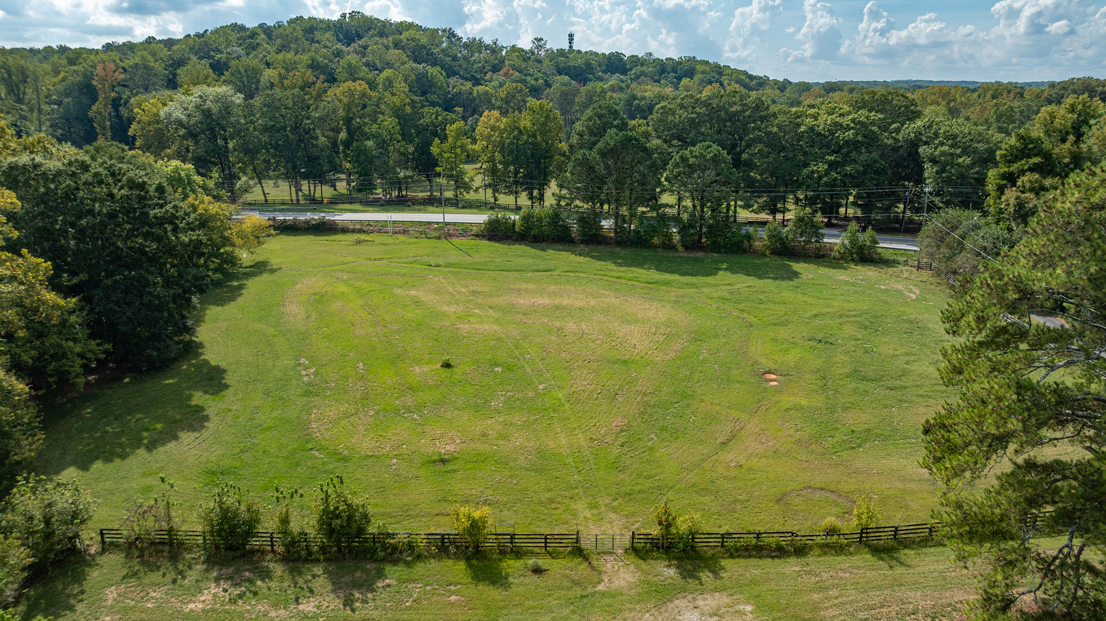  Lovely Equestrian Estate - 物件實景