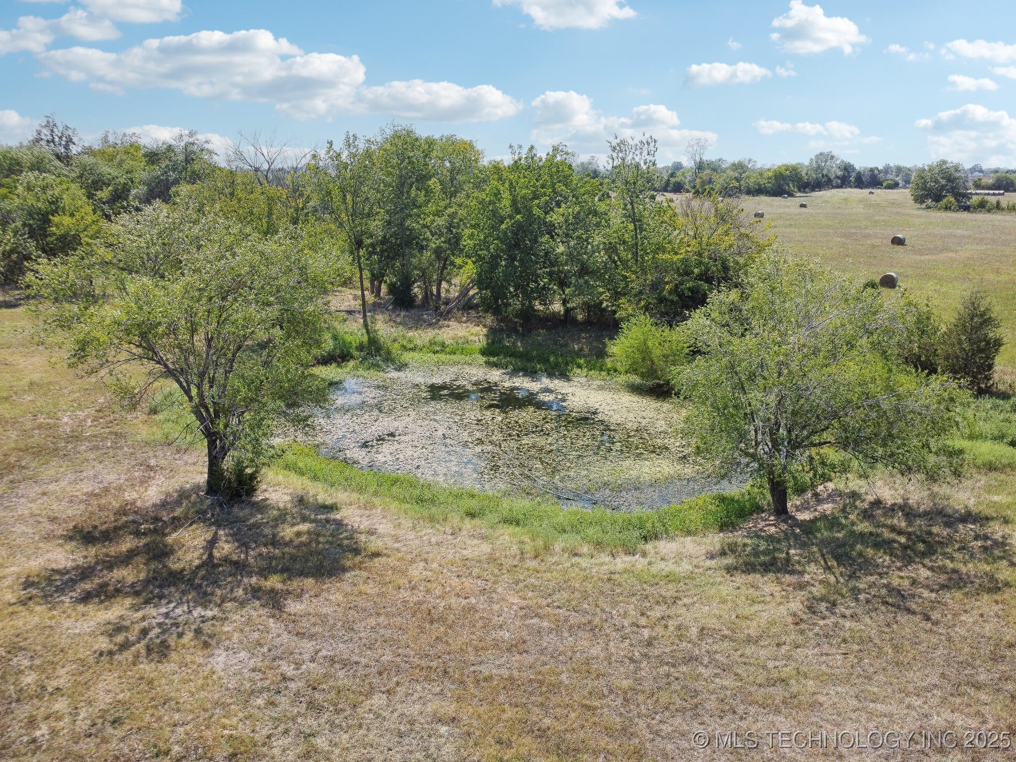 Collinsville, Oklahoma, 74021, United States, 4 Bedrooms Bedrooms, ,3 BathroomsBathrooms,Residential,For Sale,1993596