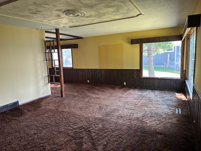 Bemidji, Minnesota, 56601, United States, 4 Bedrooms Bedrooms, ,2 BathroomsBathrooms,Residential,For Sale,1979125