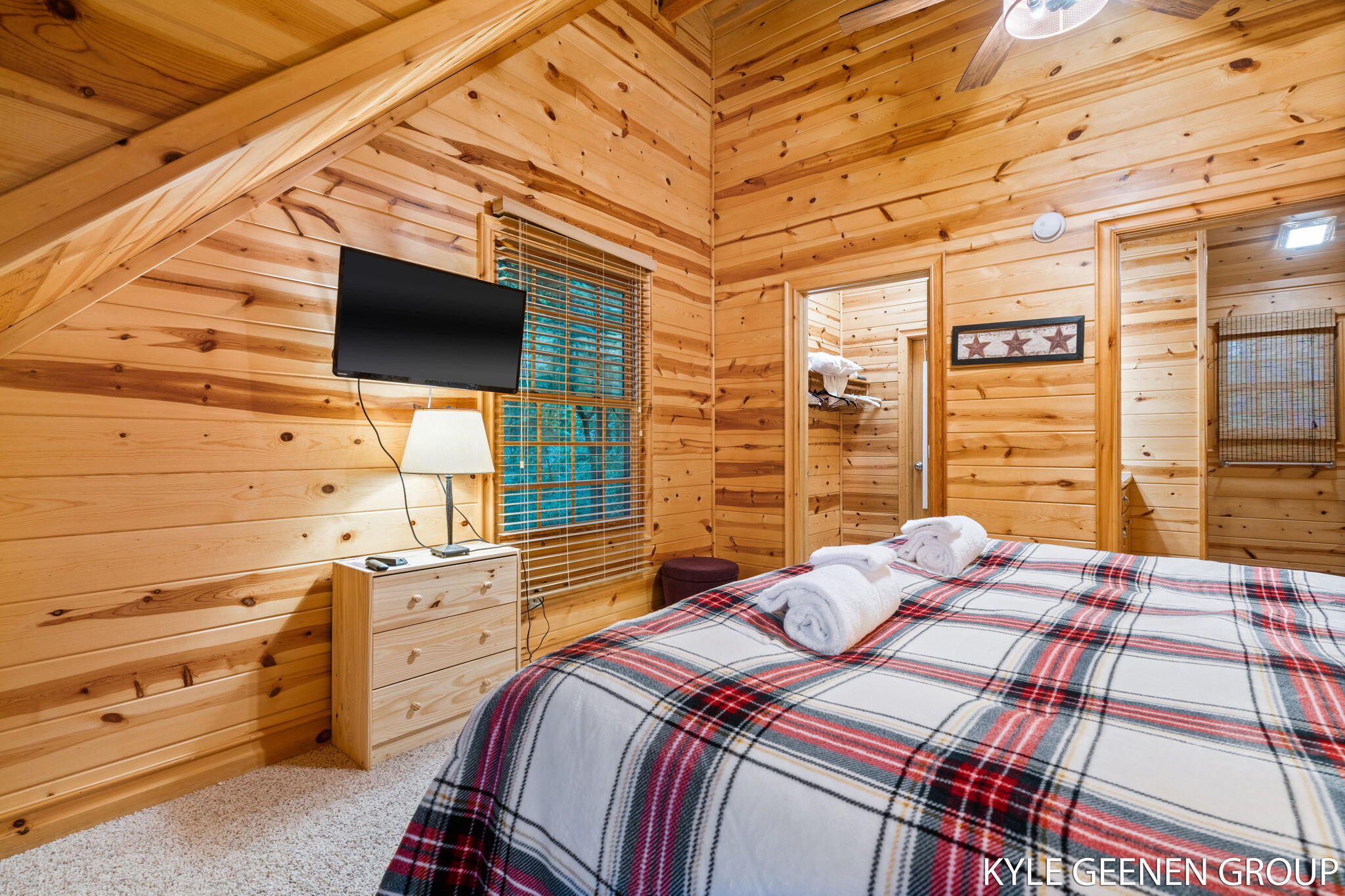 Saugatuck, Michigan, 49453, United States, 3 Bedrooms Bedrooms, ,2 BathroomsBathrooms,Residential,For Sale,1917281