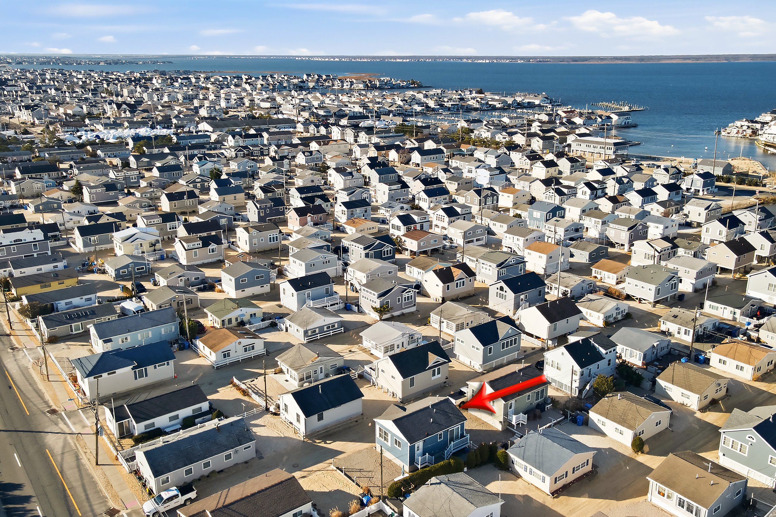 Lavallette, New Jersey, 08735, United States, 2 Bedrooms Bedrooms, ,2 BathroomsBathrooms,Residential,For Sale,2001933