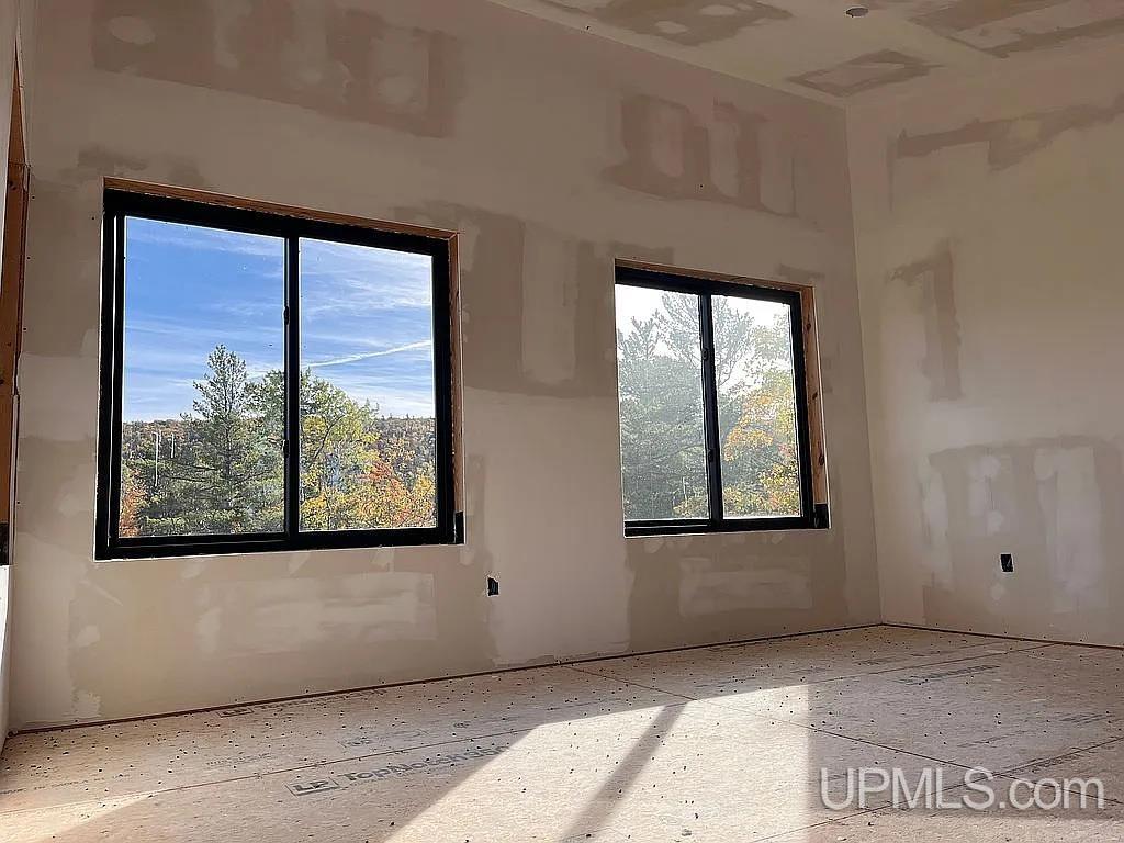 Copper Harbor, Michigan, 49918, United States, 4 Bedrooms Bedrooms, ,3 BathroomsBathrooms,Residential,For Sale,1980740