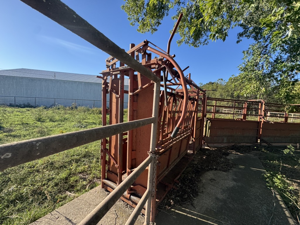 Pierce City, Missouri, 65723, United States, 2 Bedrooms Bedrooms, ,2 BathroomsBathrooms,Residential,For Sale,1987385