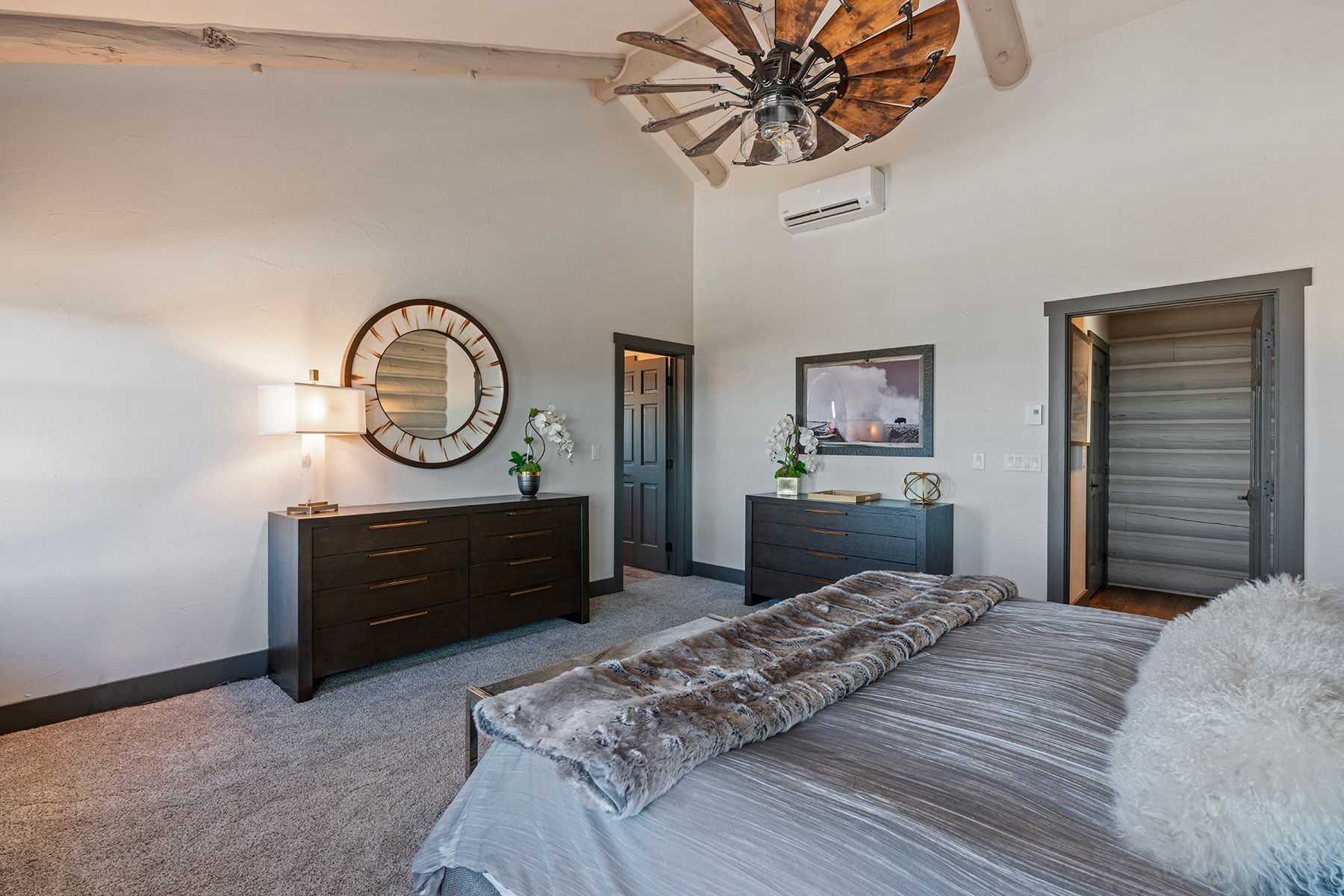  Privacy in Bedford - 物件實景