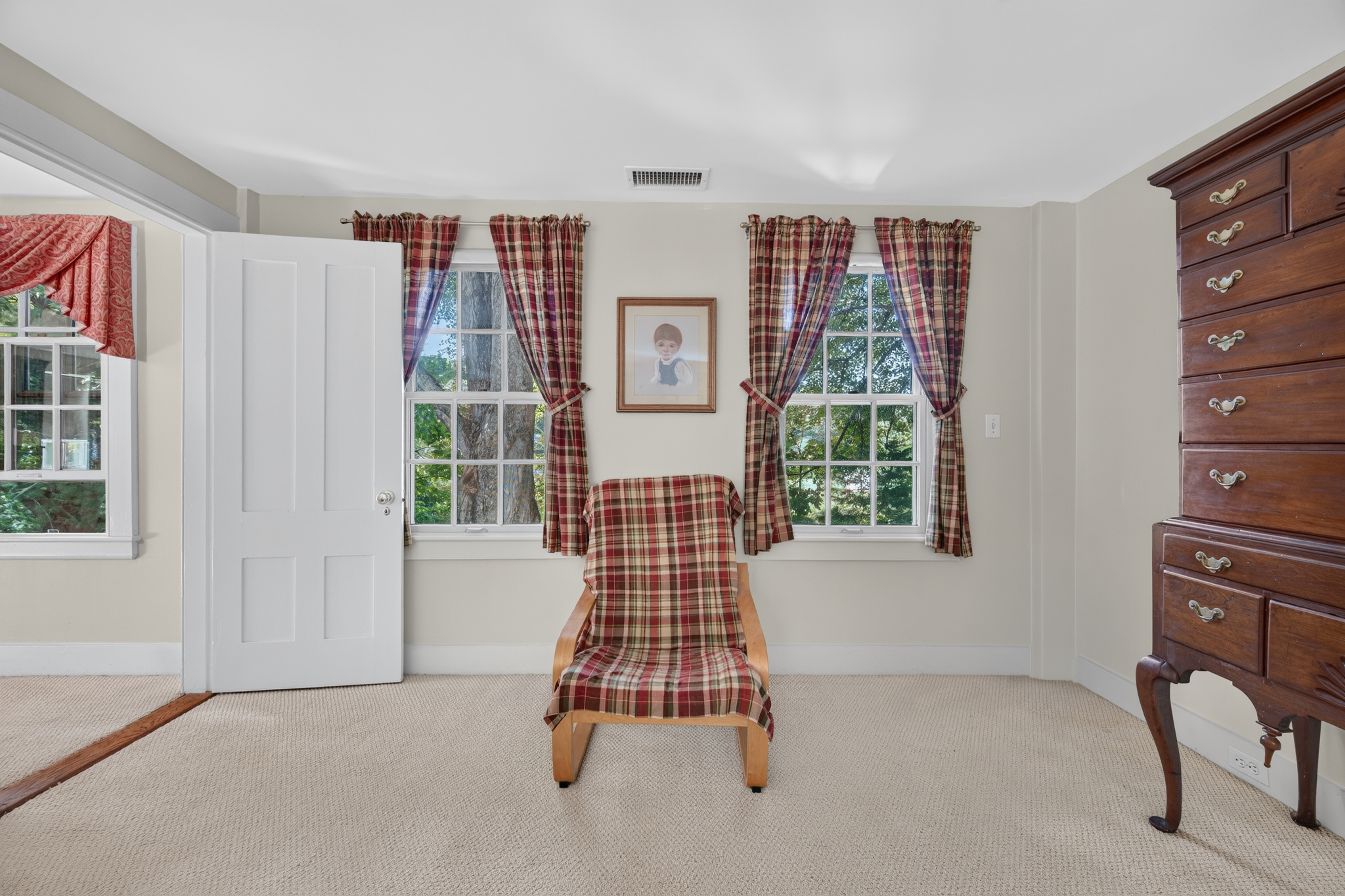  Charming and Updated Historic Colonial on 1.40 Acres - 物件實景