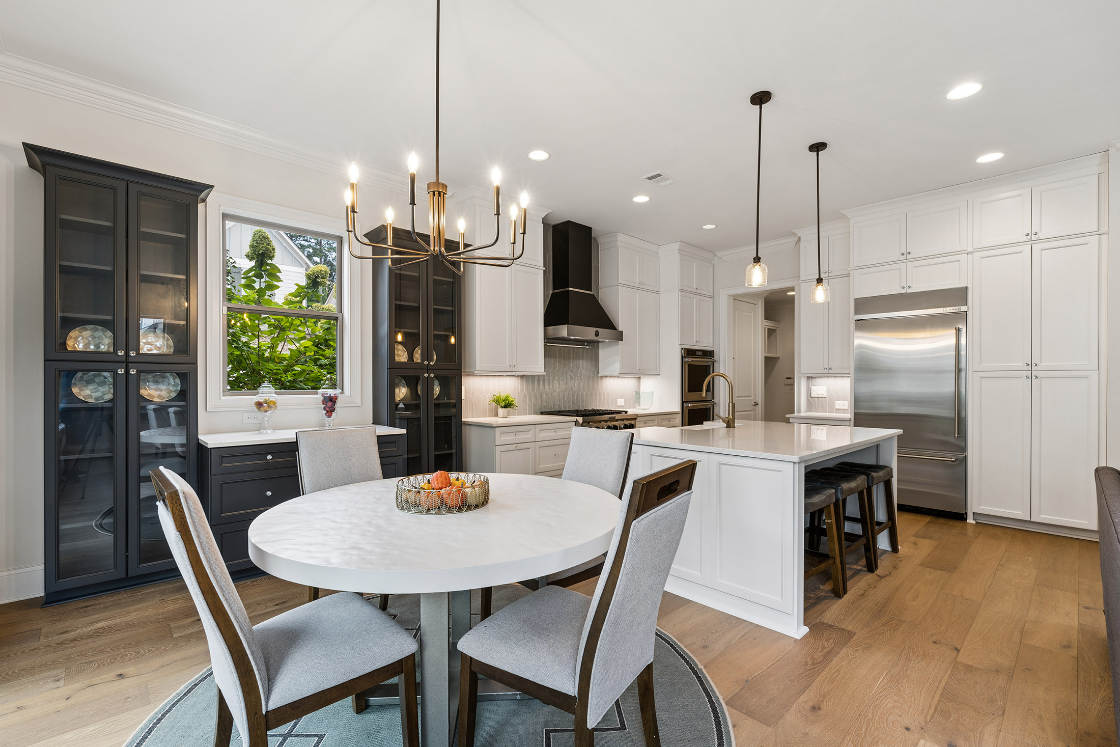  Upgraded Townhome Offers Low Maintenance Living - 物件實景