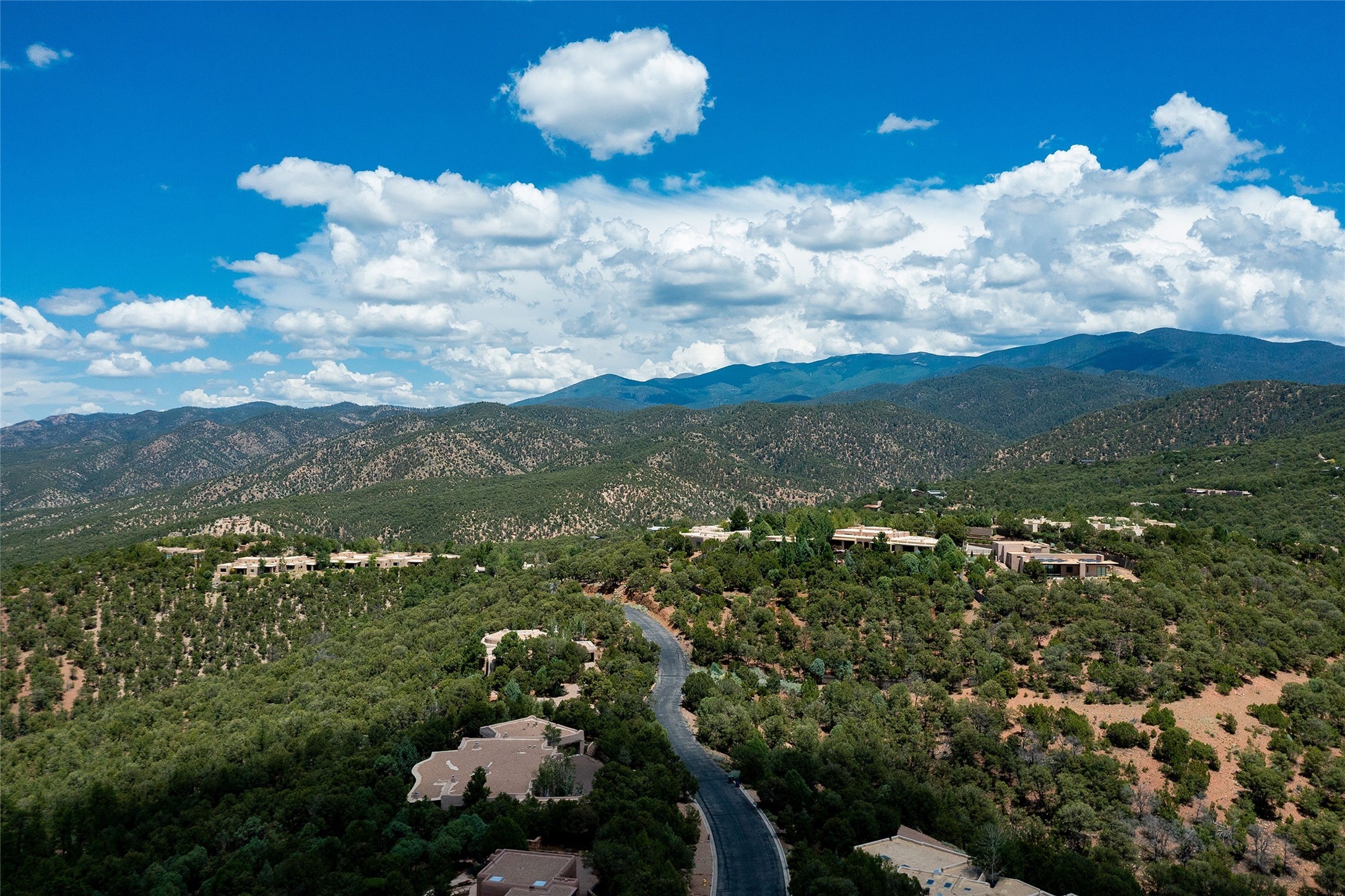  1225 N Summit, Lot 4 - 物件實景