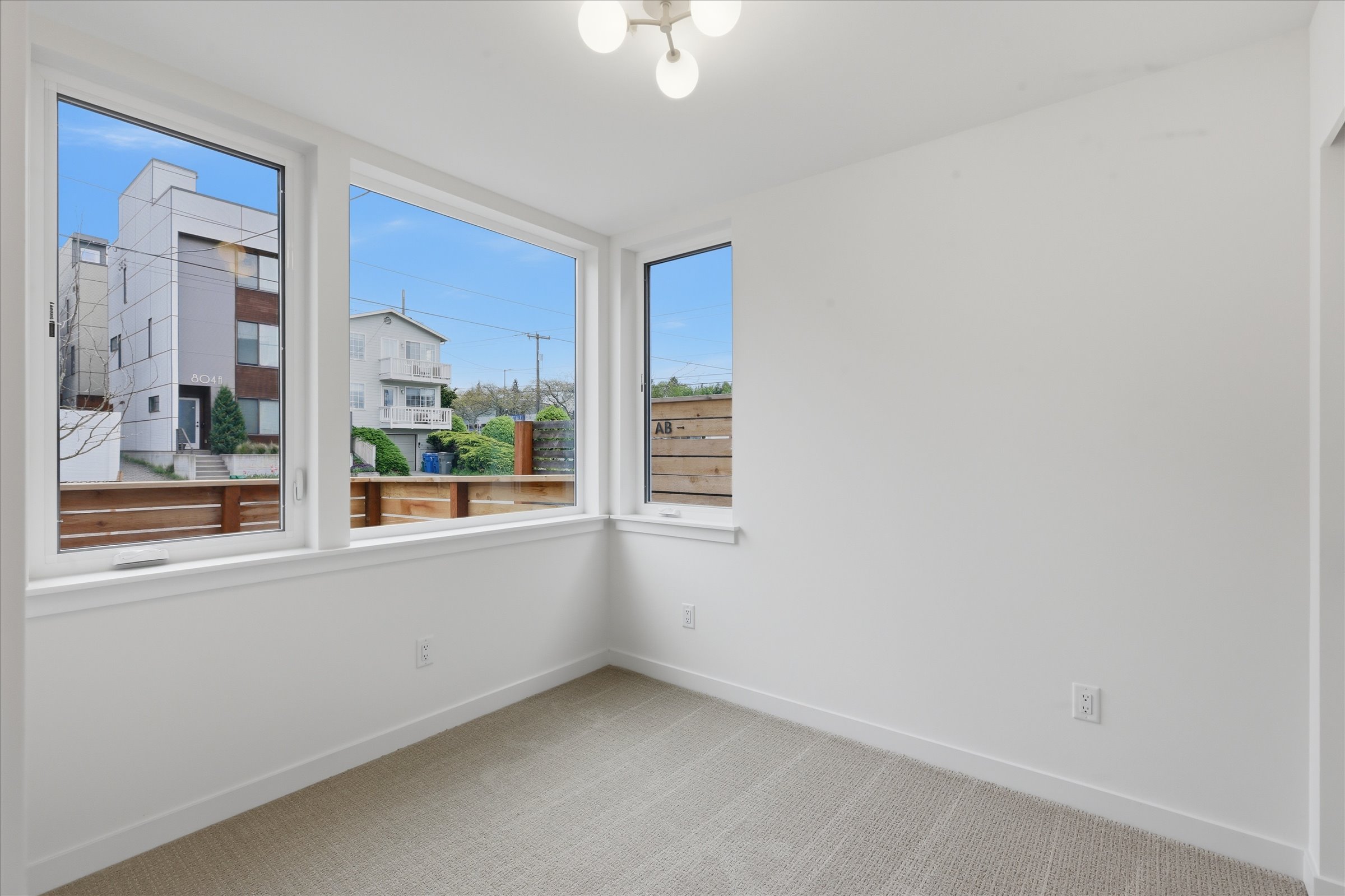  805 NW 63rd St St Unit #A Seattle, WA 98107 - 物件實景