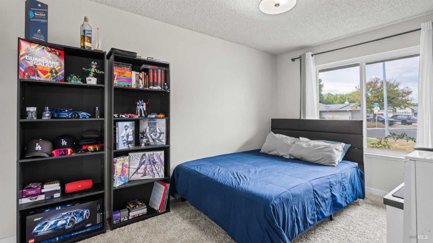 Vacaville, California, 95687, United States, 3 Bedrooms Bedrooms, ,2 BathroomsBathrooms,Residential,For Sale,1959239