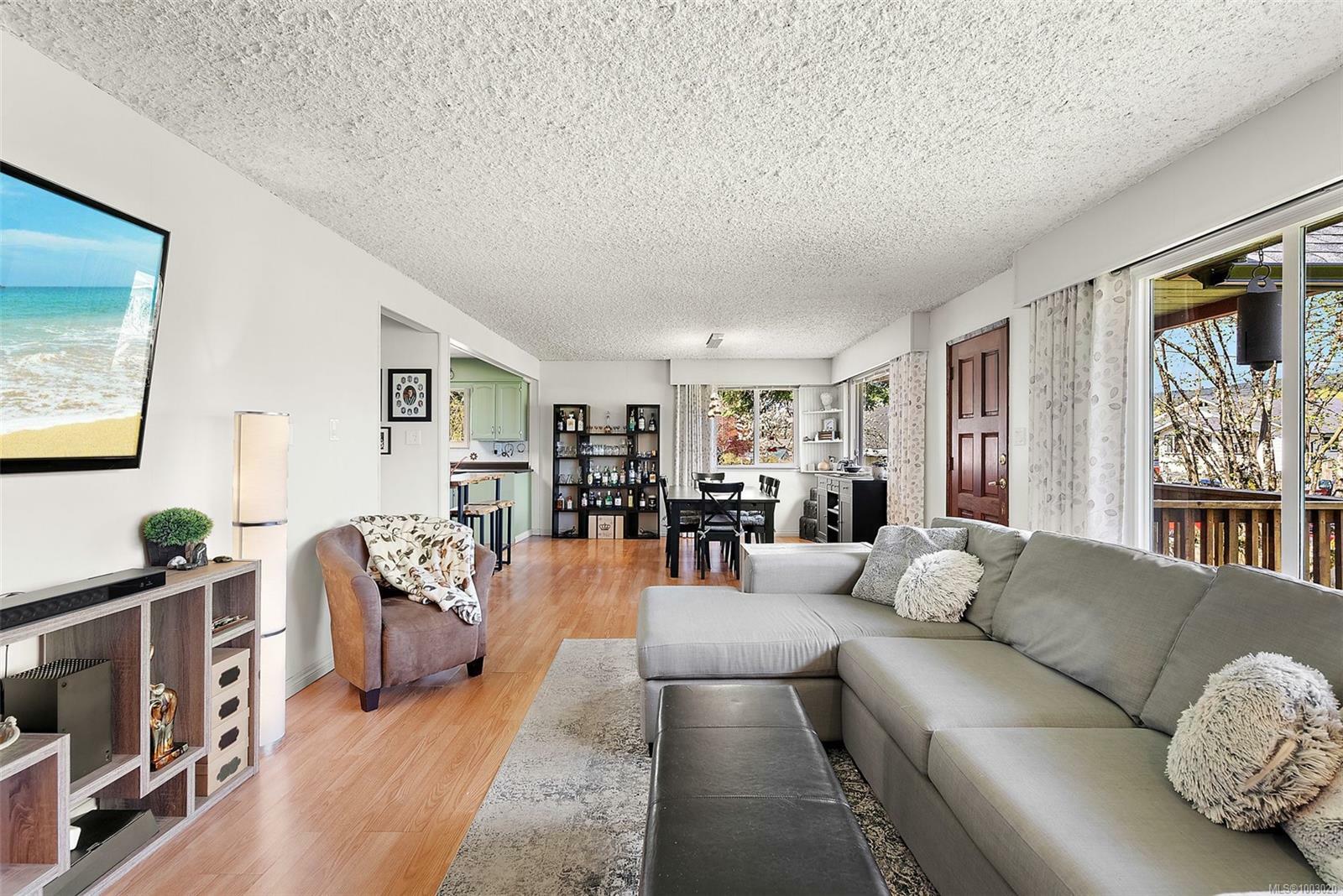 DUNCAN, British Columbia, V9L 6K5, CA, 4 Bedrooms Bedrooms, ,Residential,For Sale,1874821