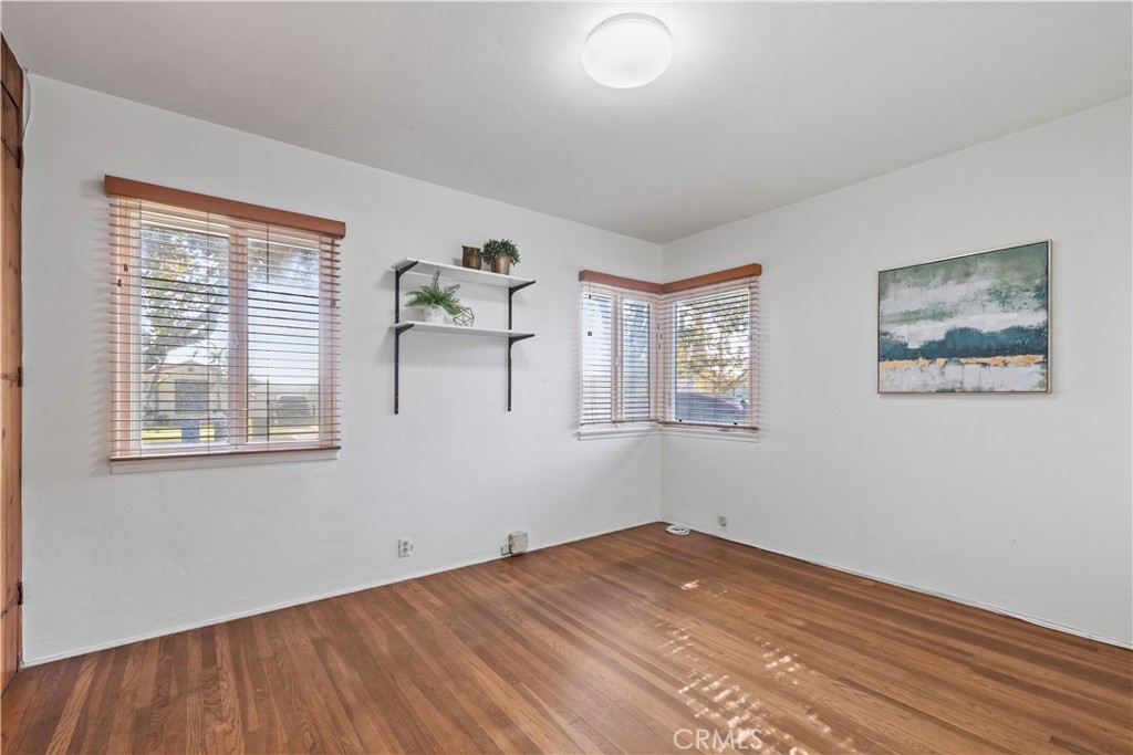 Pomona, California, 91768, United States, 3 Bedrooms Bedrooms, ,2 BathroomsBathrooms,Residential,For Sale,1988291