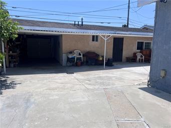 Los Angeles, California, 90002, United States, 4 Bedrooms Bedrooms, ,Residential,For Sale,1915787