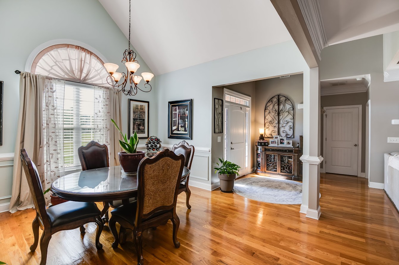 Whitesburg, Georgia, 30185, United States, 4 Bedrooms Bedrooms, ,3 BathroomsBathrooms,Residential,For Sale,1977664