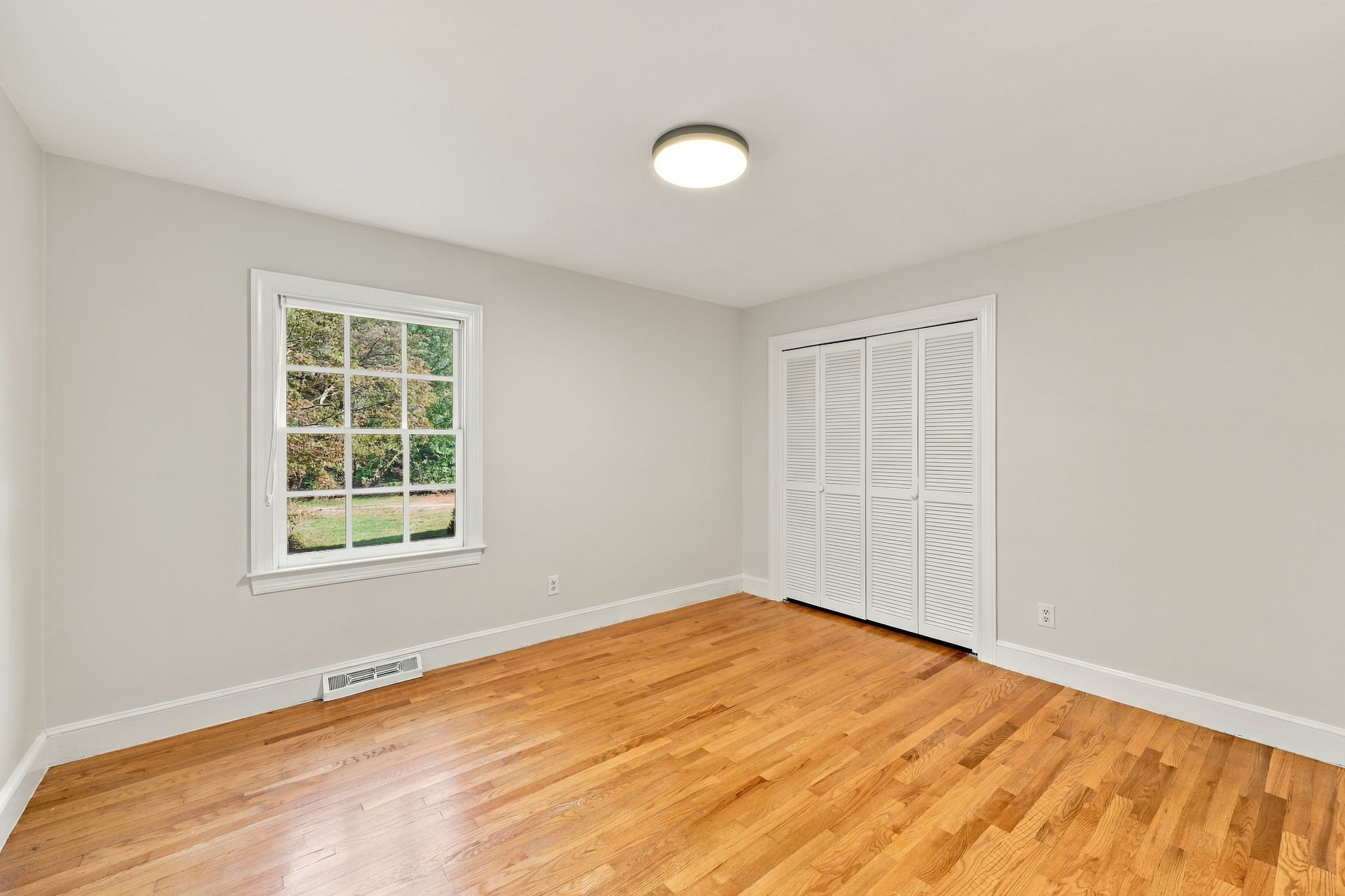  6700 Valley Lake Drive, Raleigh, NC 27612 - 物件實景