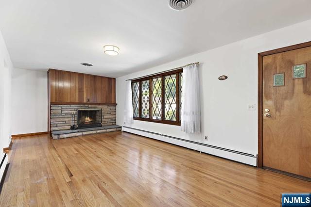Clifton, New Jersey, 07013, United States, 3 Bedrooms Bedrooms, ,1 BathroomBathrooms,Residential,For Sale,1927701