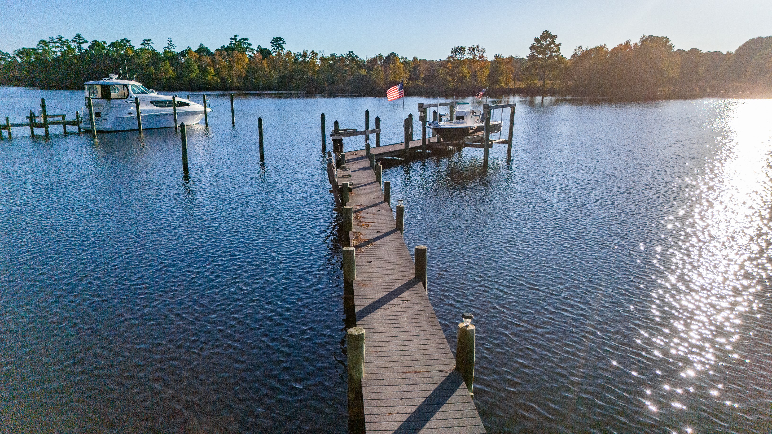 Oriental, North Carolina, 28571, United States, 3 Bedrooms Bedrooms, ,3 BathroomsBathrooms,Residential,For Sale,1985657