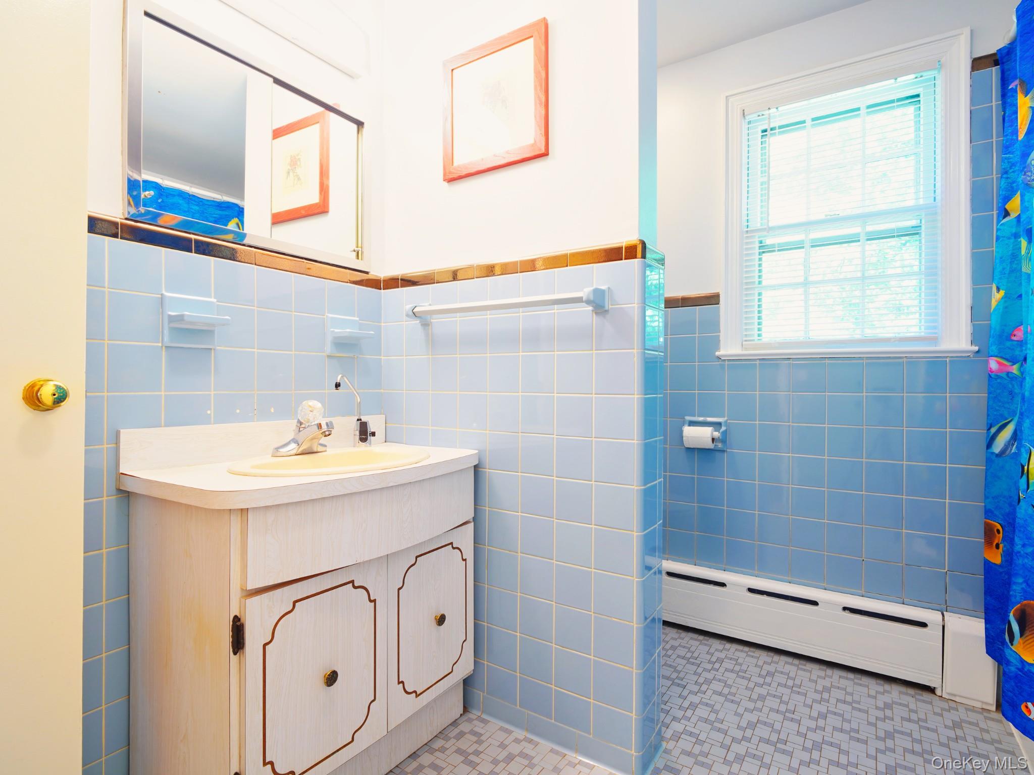 Suffern, New York, 10901, United States, 5 Bedrooms Bedrooms, ,2 BathroomsBathrooms,Residential,For Sale,1906430