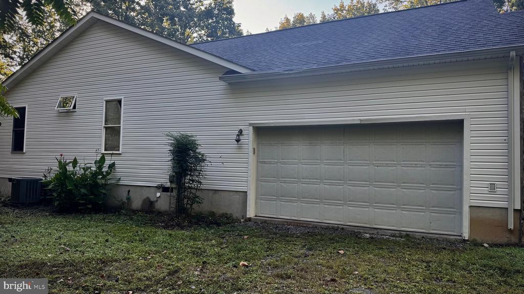 Montross, Virginia, 22520, United States, 3 Bedrooms Bedrooms, ,3 BathroomsBathrooms,Residential,For Sale,1950611