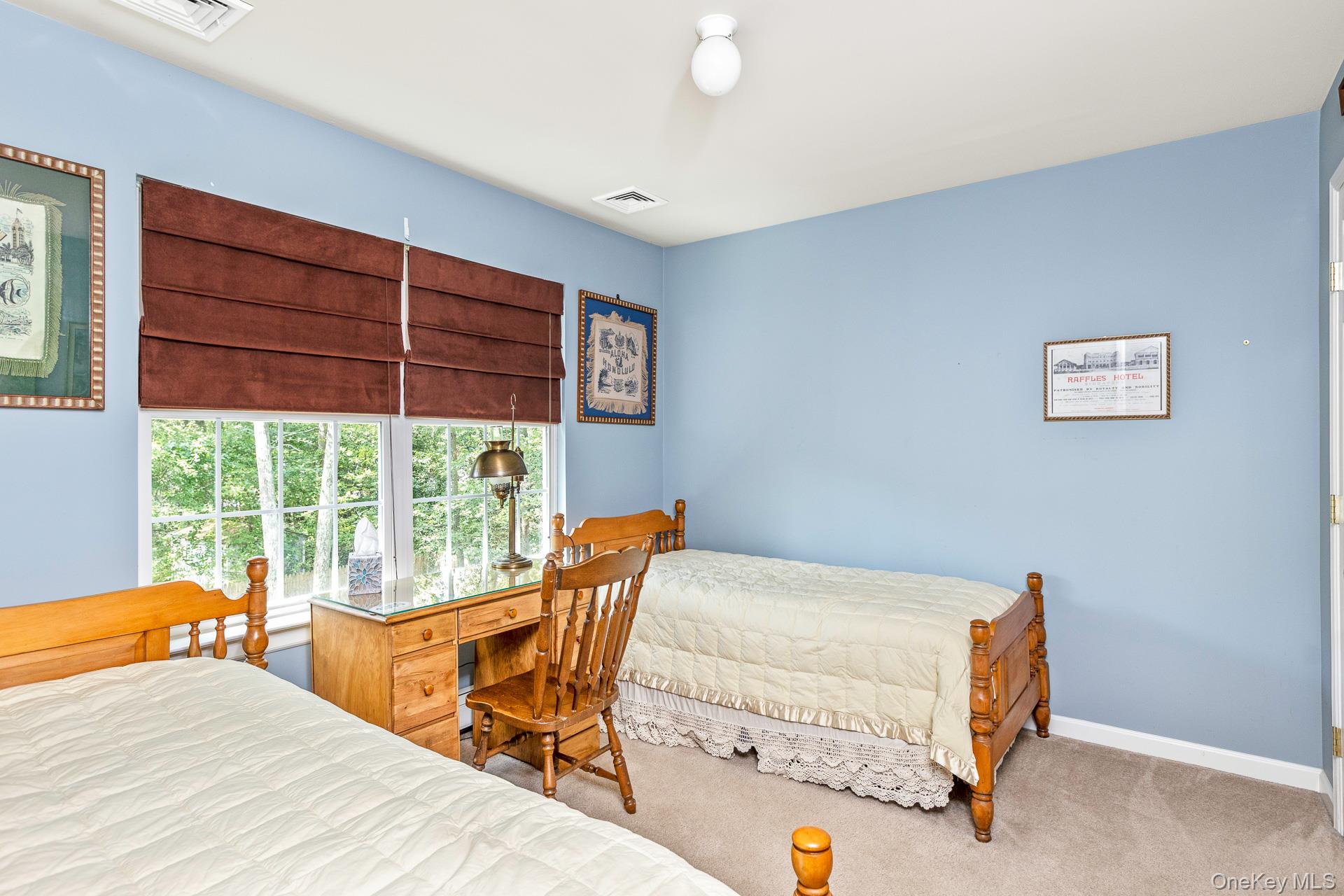 Shirley, New York, 11967, United States, 4 Bedrooms Bedrooms, ,3 BathroomsBathrooms,Residential,For Sale,1992037