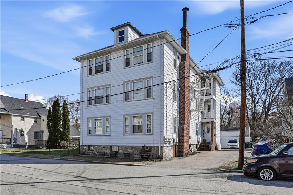 Woonsocket, Rhode Island, 02895, United States, 11 Bedrooms Bedrooms, ,5 BathroomsBathrooms,Residential,For Sale,2034207