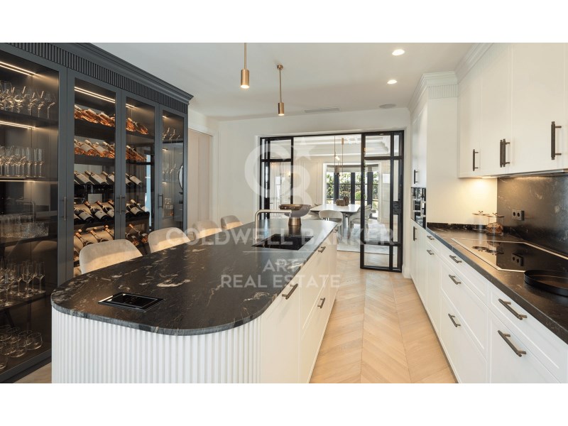 Marbella, Andalusia, ES, 6 Bedrooms Bedrooms, ,6 BathroomsBathrooms,Residential,For Sale,1785784