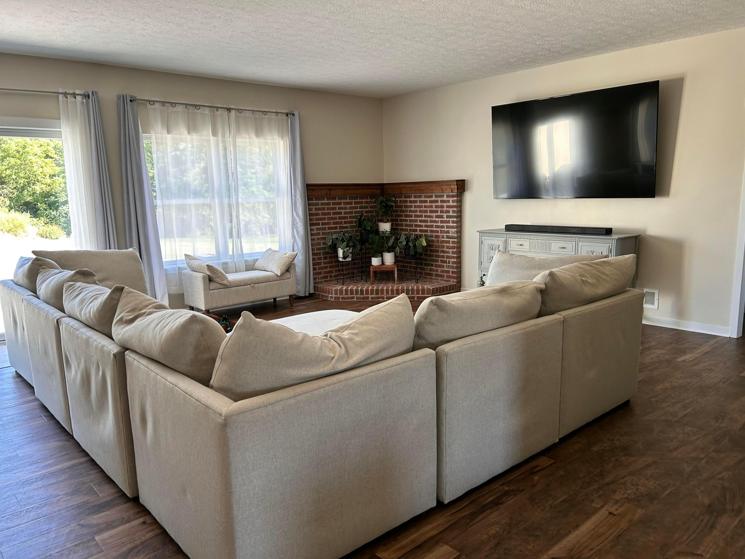 Orient, Ohio, 43146, United States, 4 Bedrooms Bedrooms, ,3 BathroomsBathrooms,Residential,For Sale,1990244