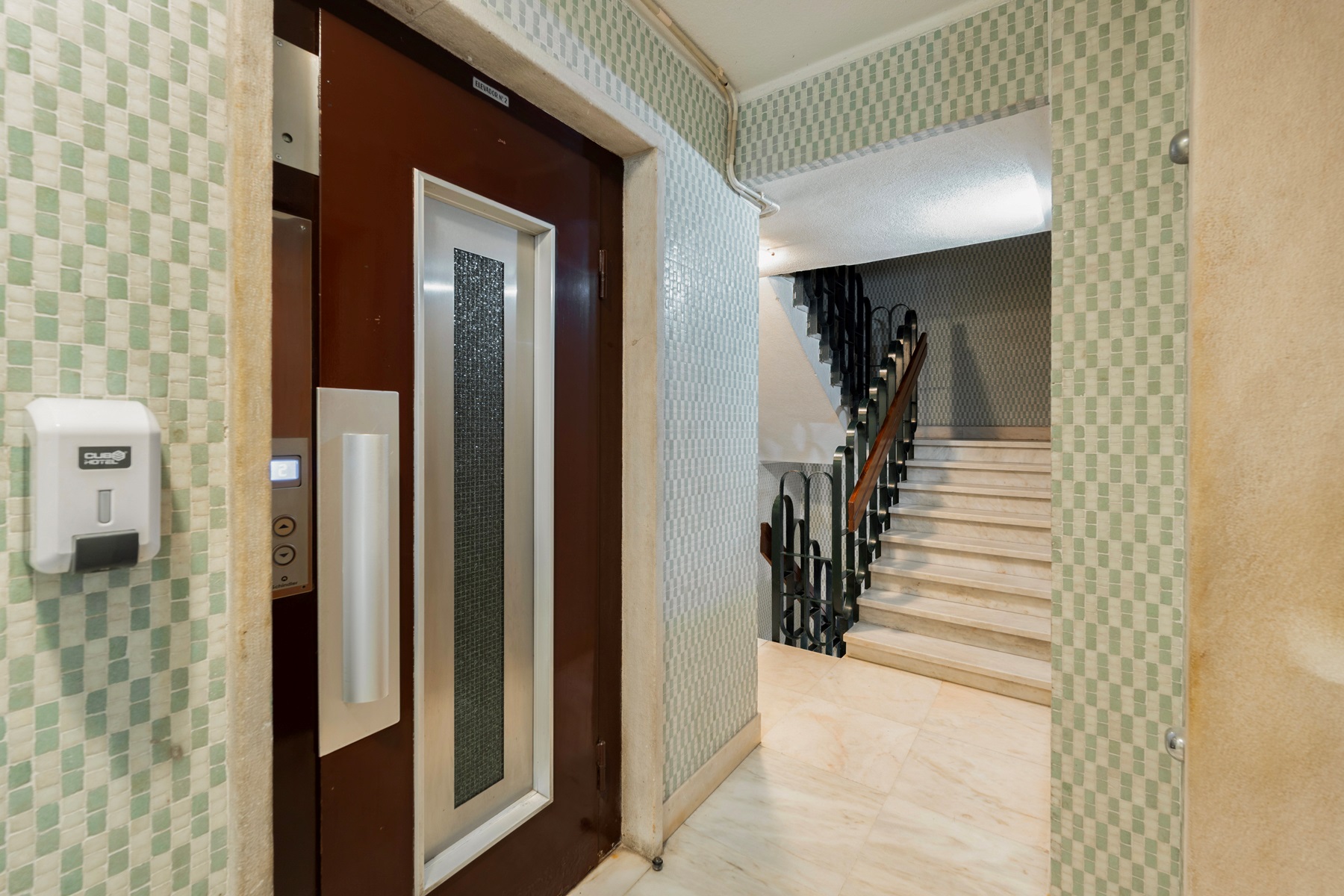 Flat, 4 bedrooms, for Sale - 物件實景