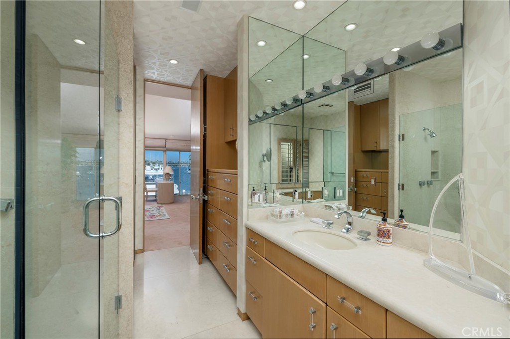 Newport Beach, California, 92661, United States, 7 Bedrooms Bedrooms, ,9 BathroomsBathrooms,Residential,For Sale,1786231
