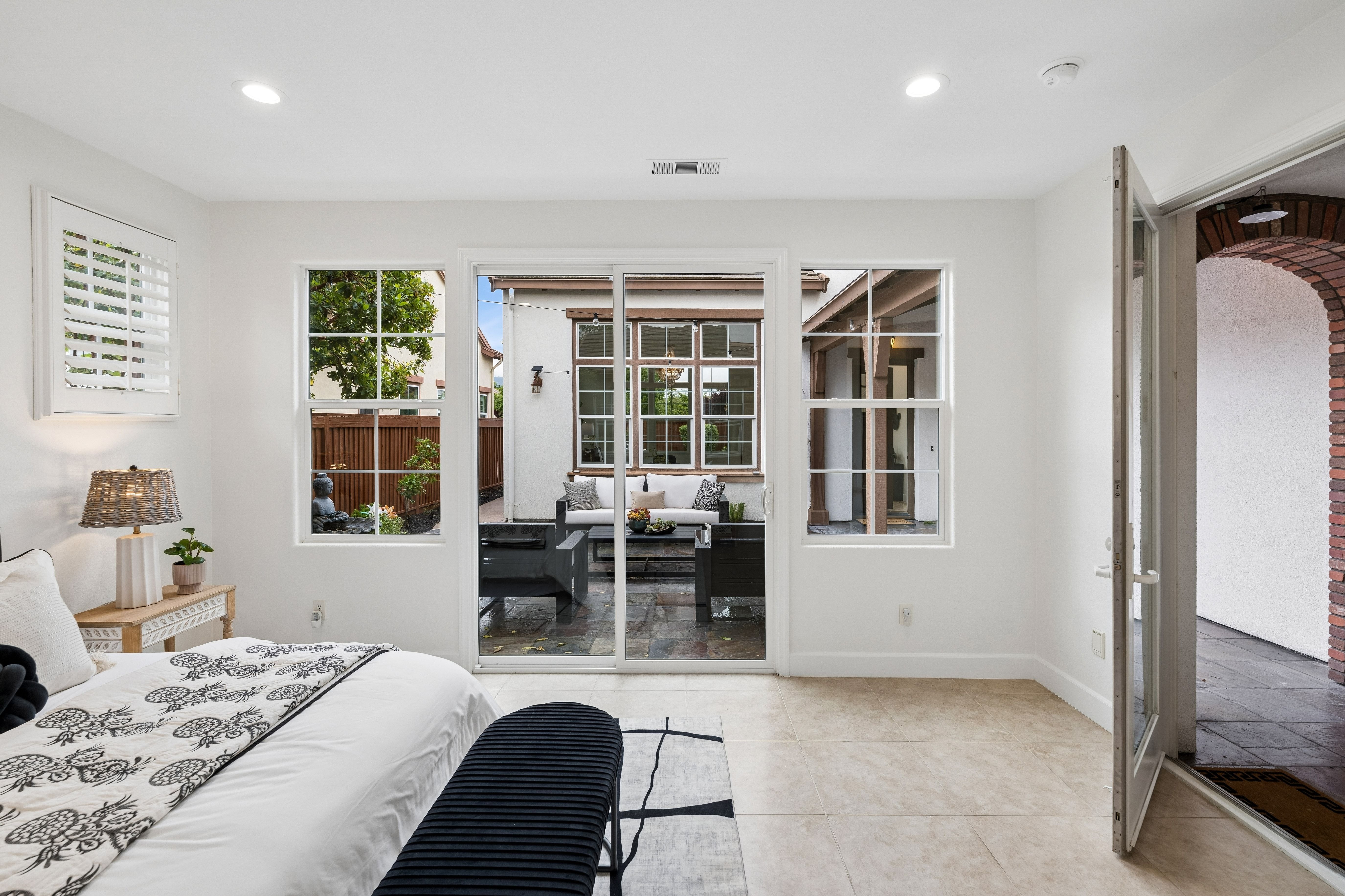  Exceptional Magnolia Residence with Courtyard Casita - 物件實景