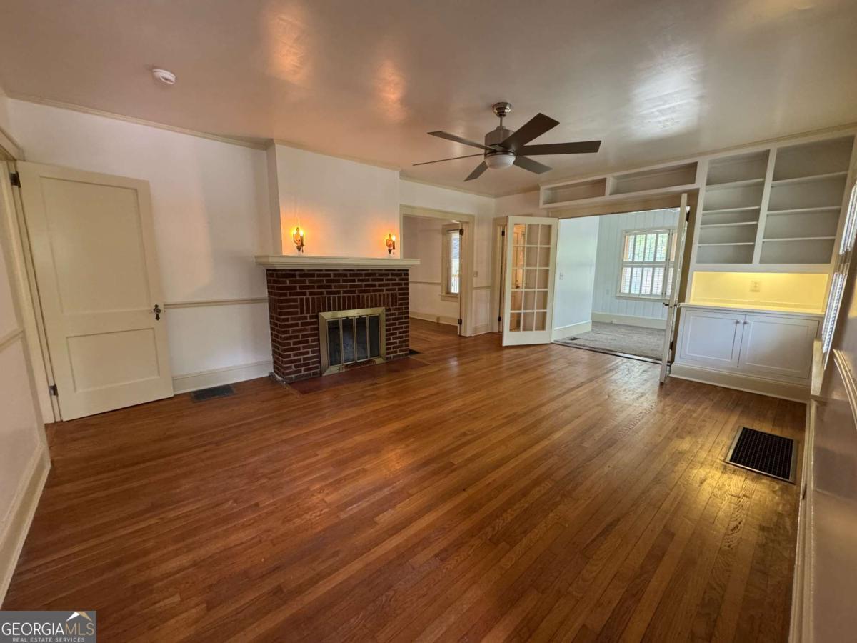 Athens, Georgia, 30606, United States, 4 Bedrooms Bedrooms, ,4 BathroomsBathrooms,Residential,For Sale,1806220