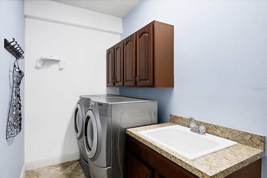 North Port, Florida, 34289, United States, 4 Bedrooms Bedrooms, ,4 BathroomsBathrooms,Residential,For Sale,1925725