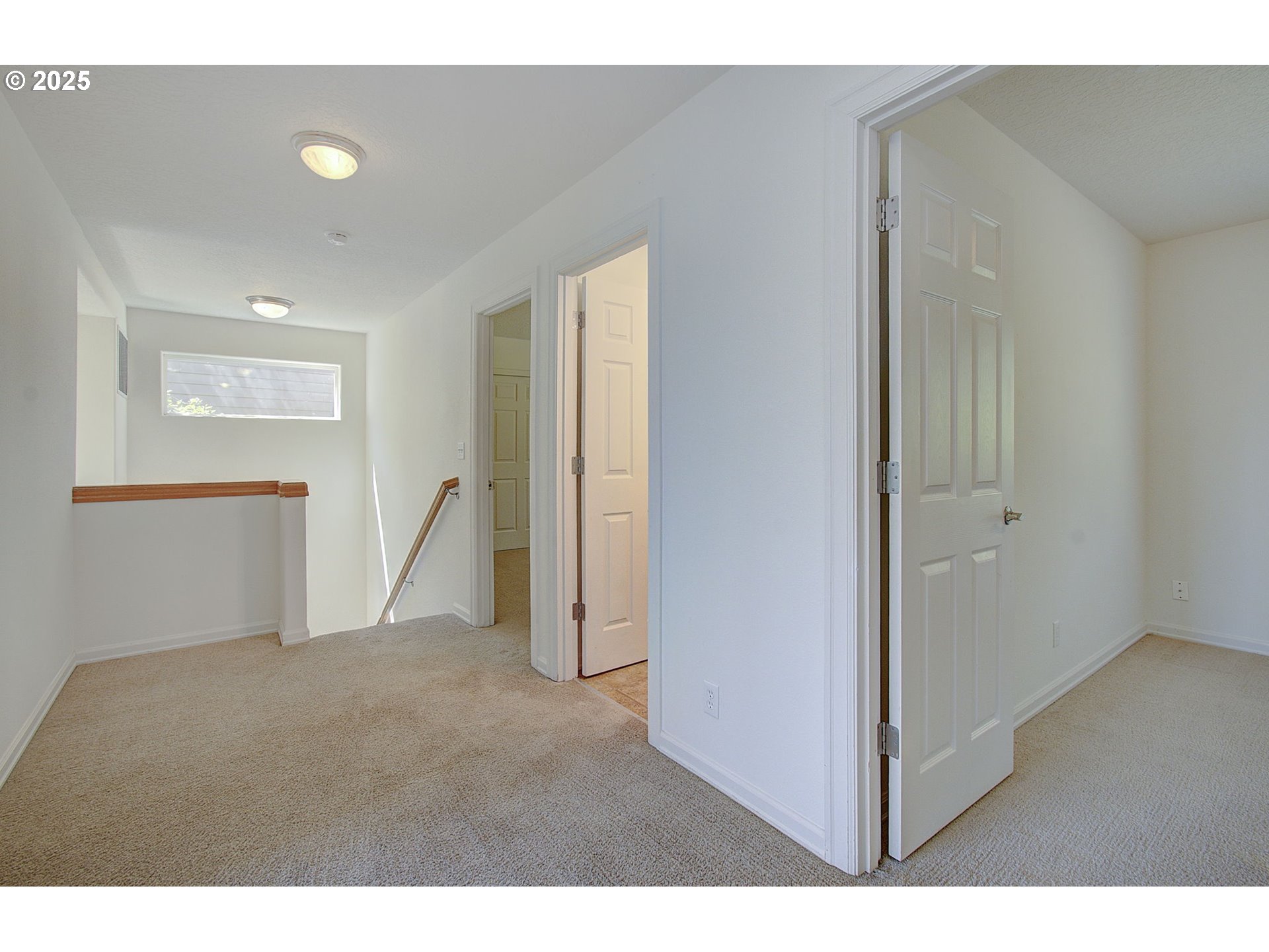 Washougal, Washington, 98671, United States, 3 Bedrooms Bedrooms, ,2 BathroomsBathrooms,Residential,For Sale,1890933