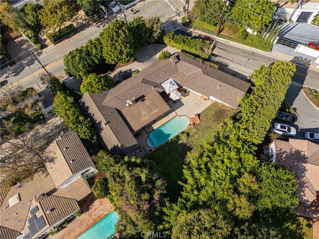 Beverly Hills, California, 90210, United States, 4 Bedrooms Bedrooms, ,5 BathroomsBathrooms,Residential,For Sale,2002159