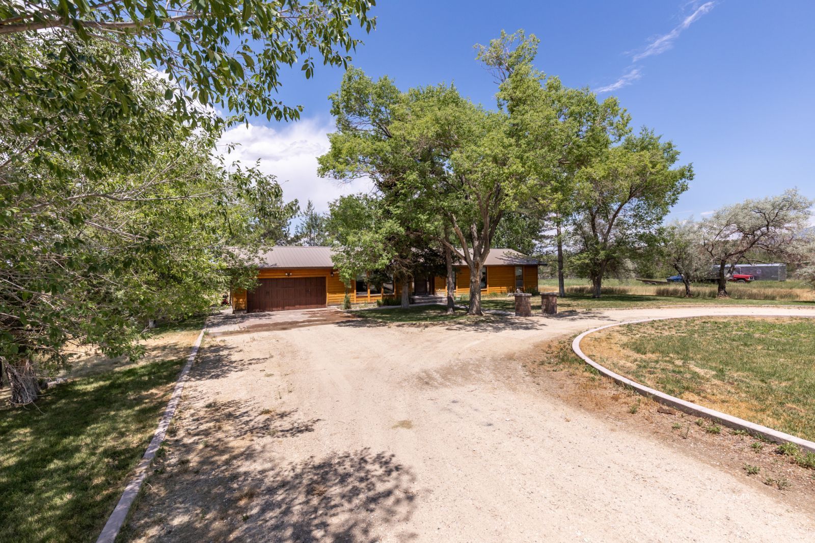 Lamoille, Nevada, 89828, United States, 4 Bedrooms Bedrooms, ,2 BathroomsBathrooms,Residential,For Sale,1897372