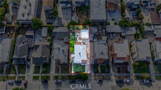 Los Angeles, California, 90018, United States, 5 Bedrooms Bedrooms, ,5 BathroomsBathrooms,Residential,For Sale,1984330