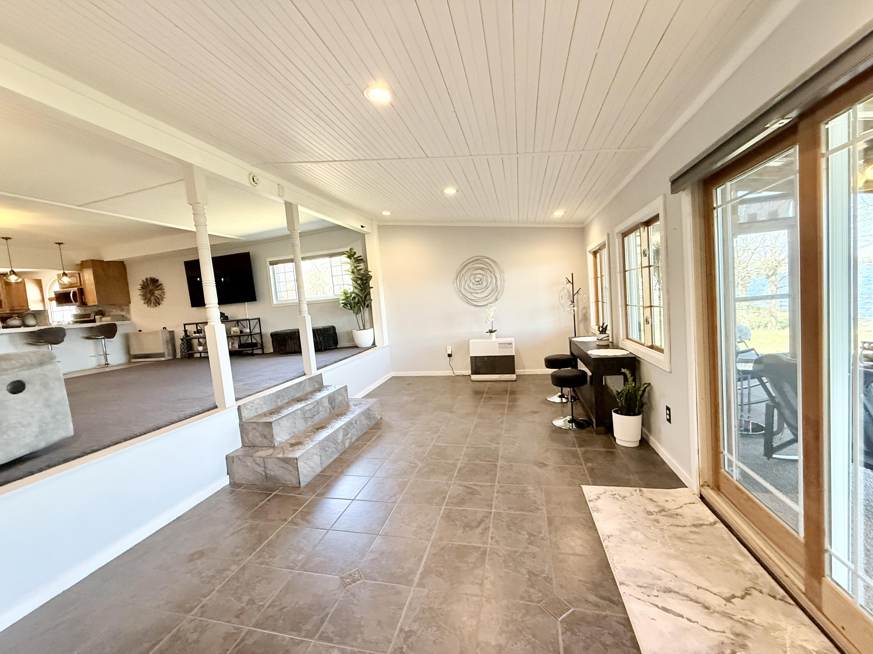 Plattsburgh, New York, 12901, United States, 3 Bedrooms Bedrooms, ,2 BathroomsBathrooms,Residential,For Sale,2048096