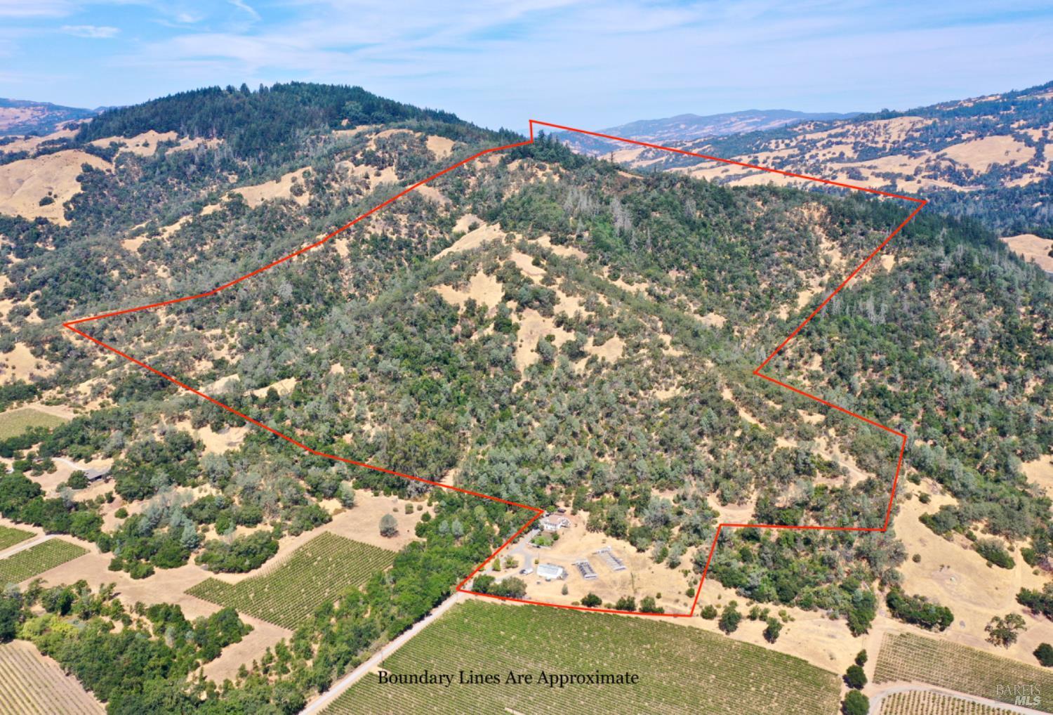 Cloverdale, California, 95425, United States, 3 Bedrooms Bedrooms, ,4 BathroomsBathrooms,Residential,For Sale,1941601