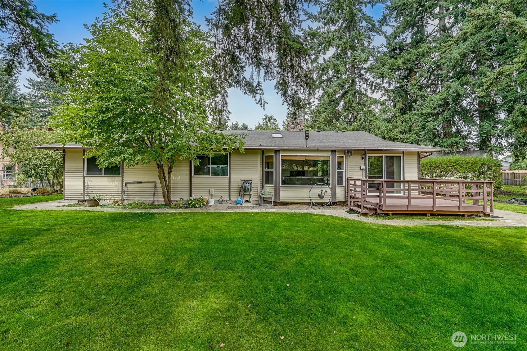 Puyallup, Washington, 98374, United States, 3 Bedrooms Bedrooms, ,1 BathroomBathrooms,Residential,For Sale,1917065