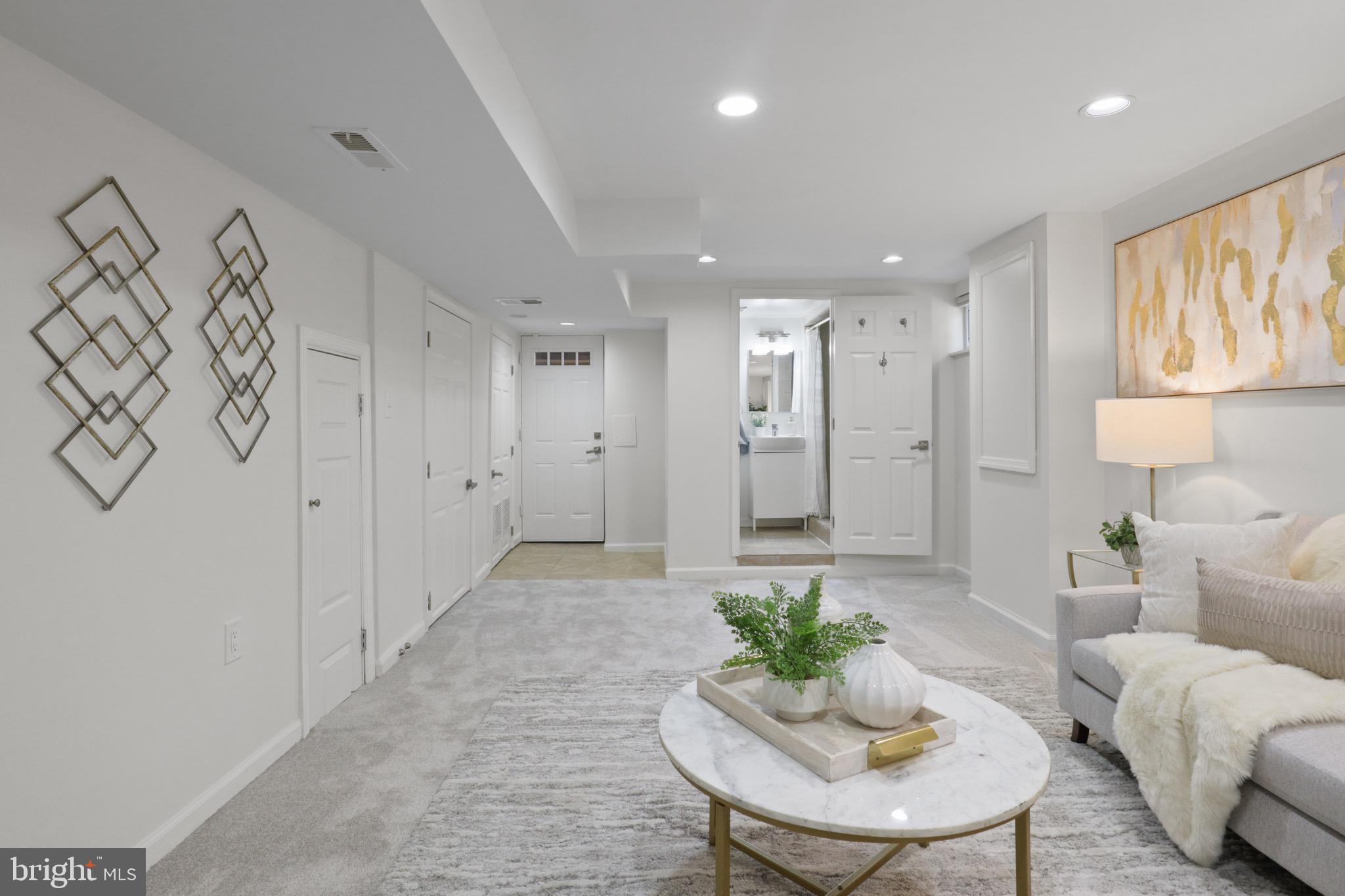 Washington, District of Columbia, 20012, United States, 4 Bedrooms Bedrooms, ,4 BathroomsBathrooms,Residential,For Sale,1864205