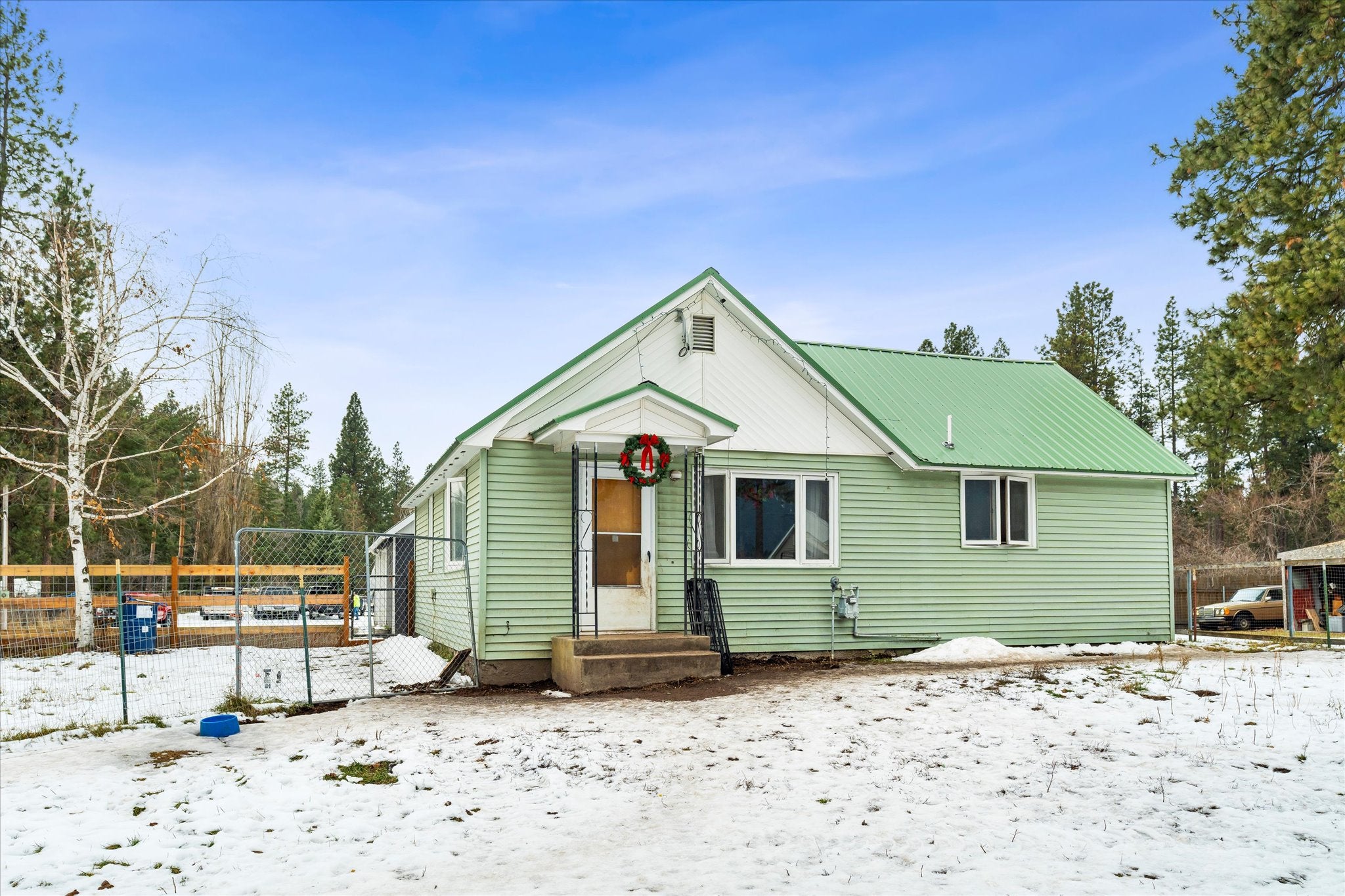 1985 Mt Highway 206, Columbia Falls, Montana, 59912, United States, 3 Bedrooms Bedrooms, ,1 BathroomBathrooms,Residential,For Sale,1985 Mt Highway 206,1672073