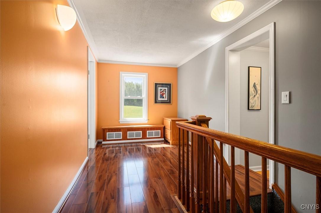 Frankfort, New York, 13413, United States, 5 Bedrooms Bedrooms, ,3 BathroomsBathrooms,Residential,For Sale,1939767