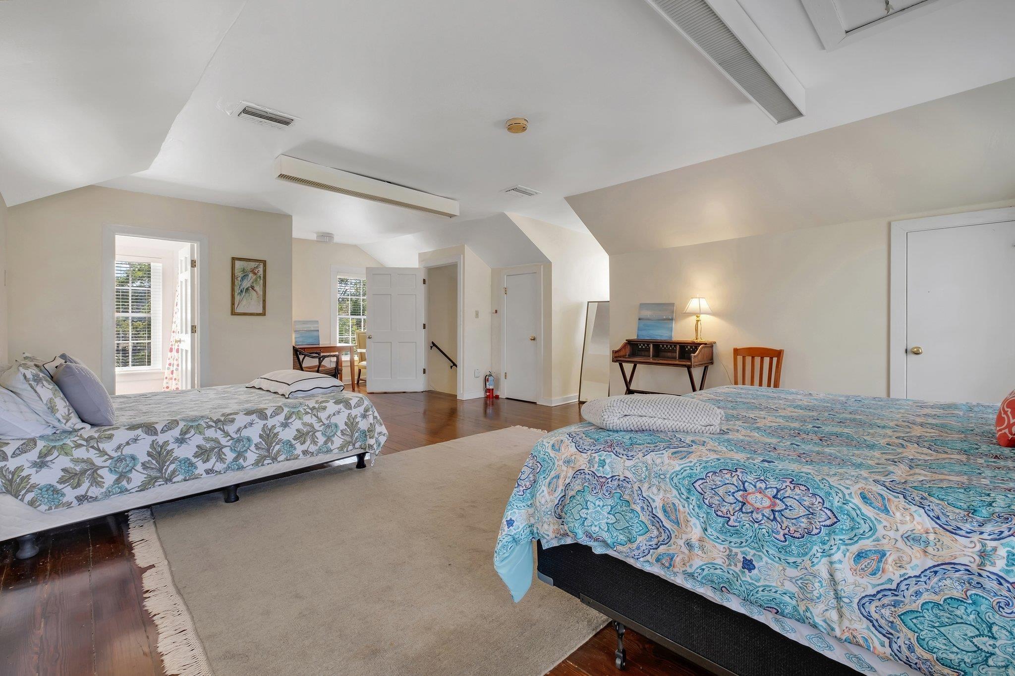 Tallahassee, Florida, 32301, United States, 4 Bedrooms Bedrooms, ,4 BathroomsBathrooms,Residential,For Sale,1738937