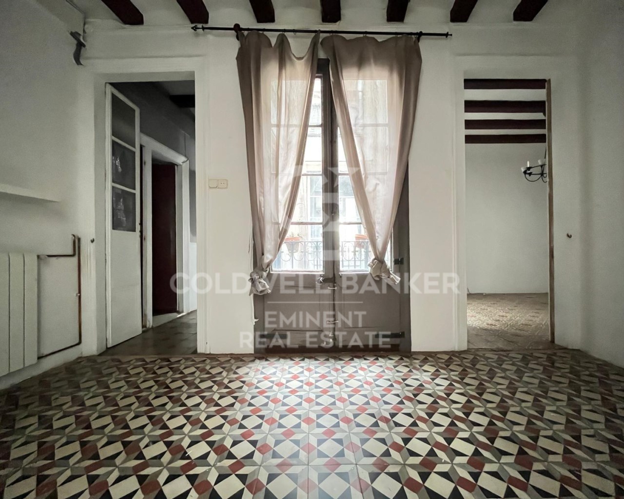 Barcelona, Catalonia, ES, 4 Bedrooms Bedrooms, ,2 BathroomsBathrooms,Residential,For Sale,1828106